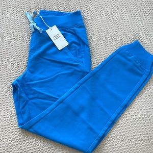 Brand new unworn Zamora 2.0 Figs Jogger